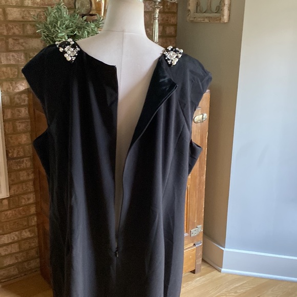 CHANGES BY TOGETHER UK BLACK EMBELLISHED NECK DRESS EVEING FORMAL SLIMMING 26 - Picture 9 of 14